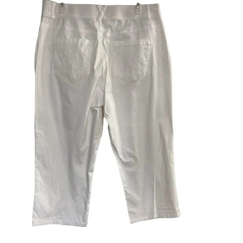 CHRISTOPHER & BANKS Women’s White Jean Capri’s, Size 12, Belt loops, 5 pockets - Image 2
