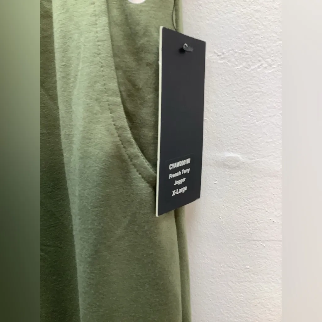 LegEnd Size X-Large Olive Green French Terry Jogger. New With Tags. - Image 4
