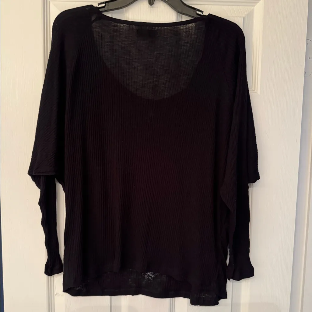 Lauren Moshi Black & White Floral Heart Women's Sweater Size XS/Small - Image 3