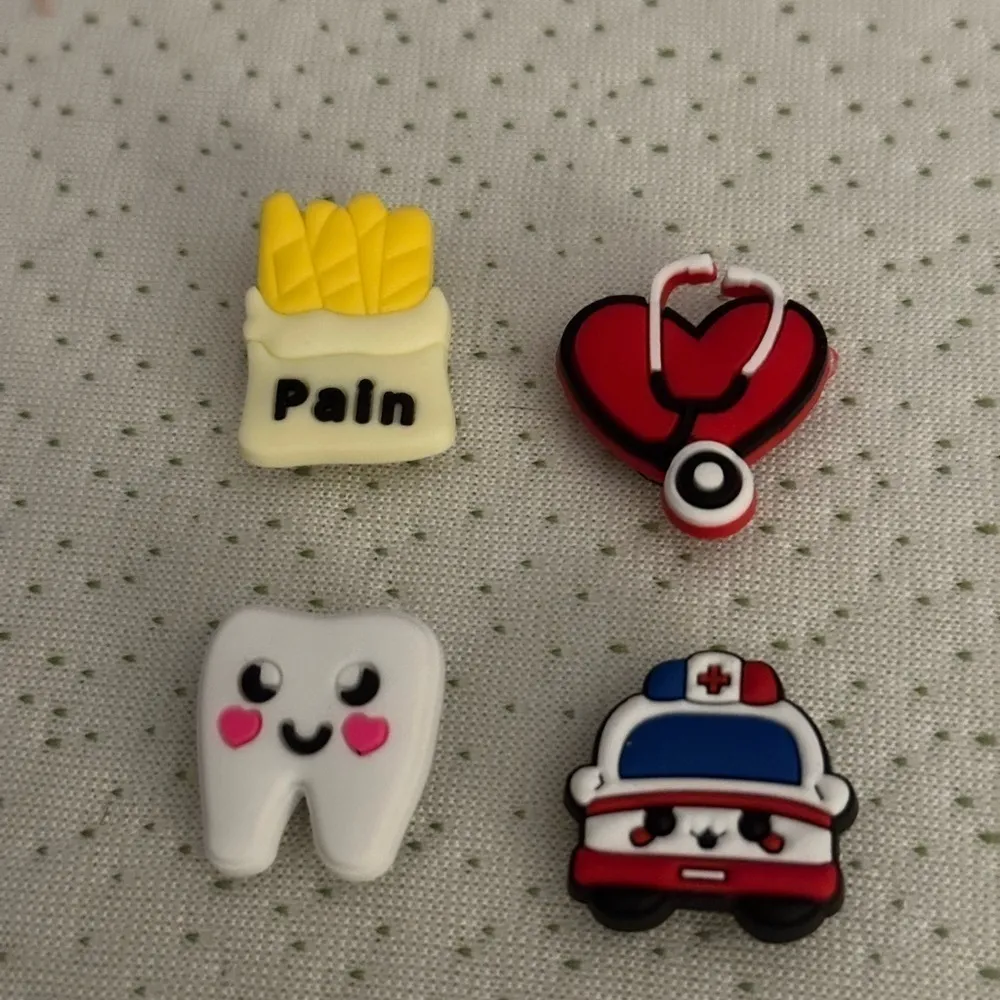 Jibbitz Healthcare Pain Tooth Croc Charms Set of 4 NWT Red Size undefined - Image 2