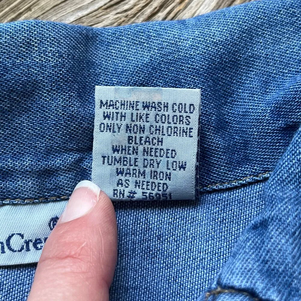 Northcrest Women's Vintage Blue Denim Floral Embroidered Top Size M - Image 7