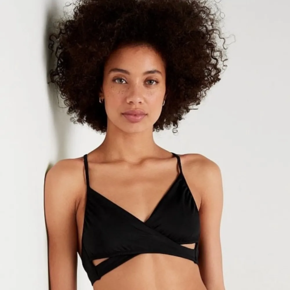 NWOT PINK Victoria’s Secret Red Gym to Swim Wrap Bikini Top & Shorts Size XS - Image 5