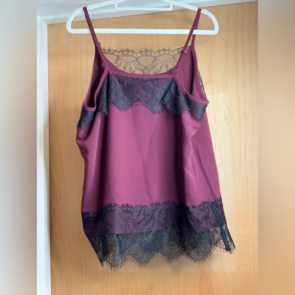 INC International Concepts Burgundy Lace Trim Cami Top. Size - Image 3