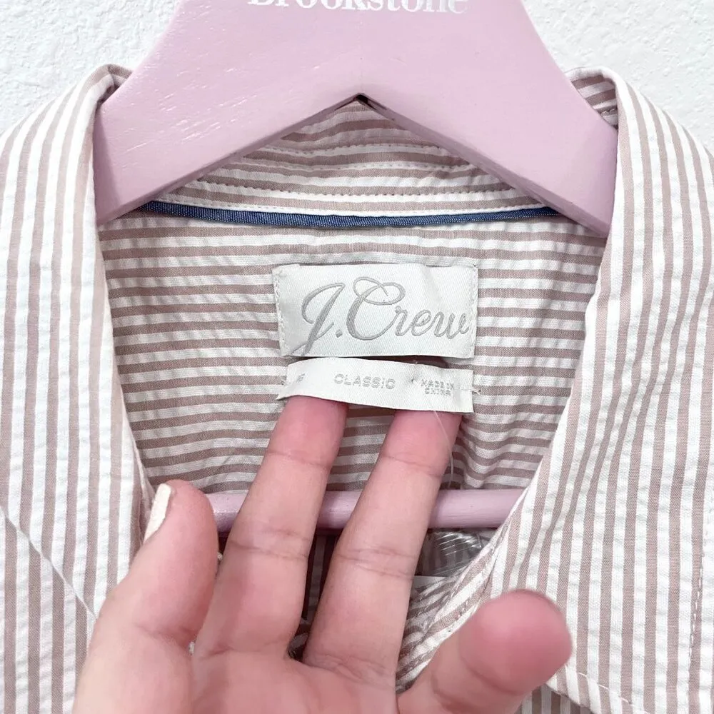 NWT J Crew Classic Fit Shirt in Seersucker Tan Taupe Long Sleeve Size 16 - Image 4