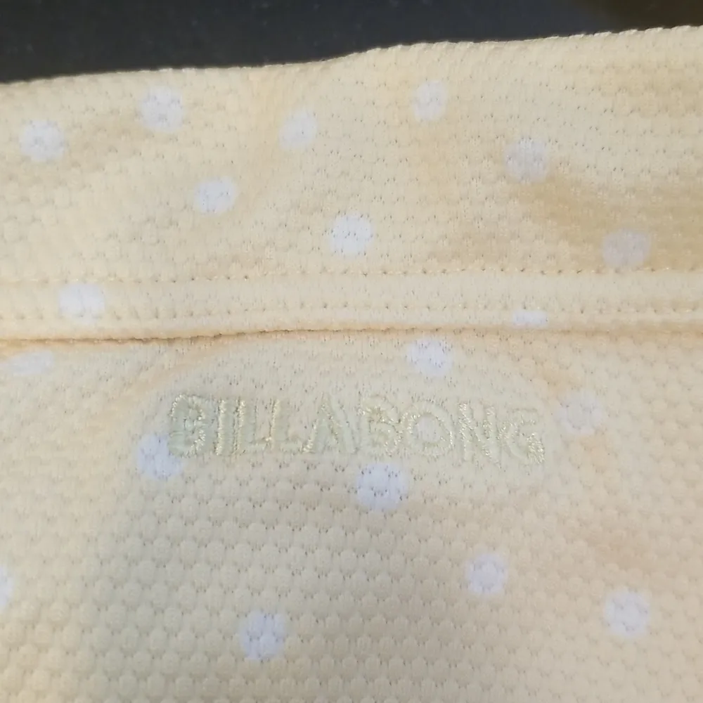 BILLABONG x THE SALTY BLONDE Sundipped Bikini Bandeau Top (L) + Rise Bottom (M) - Image 12