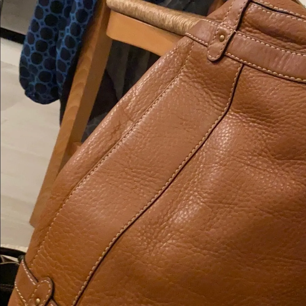 Cole haan camel leather purse - Image 5