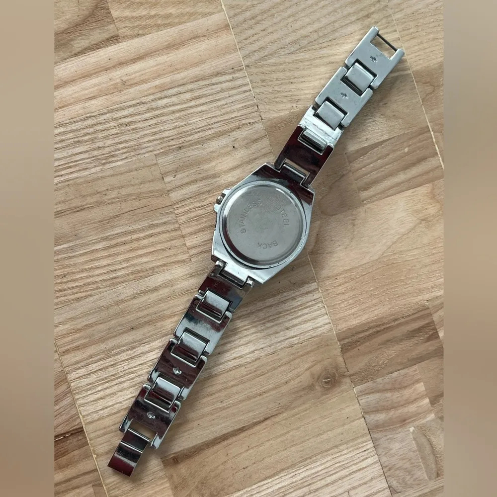 Fashion Watch Wanyl Brand Silver - Image 7