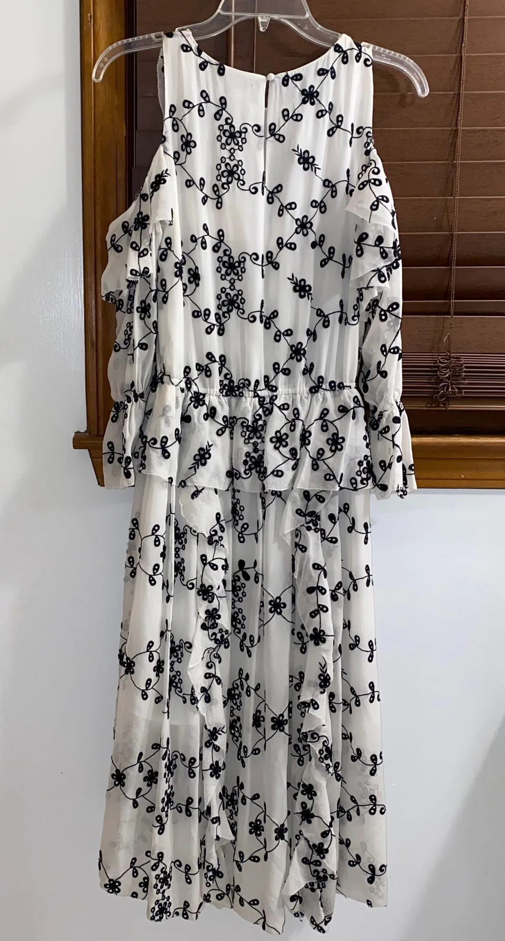 NWT $445  Alpheus Floral Eyelet Cold Shoulder Ruffled Dress XS - Image 8