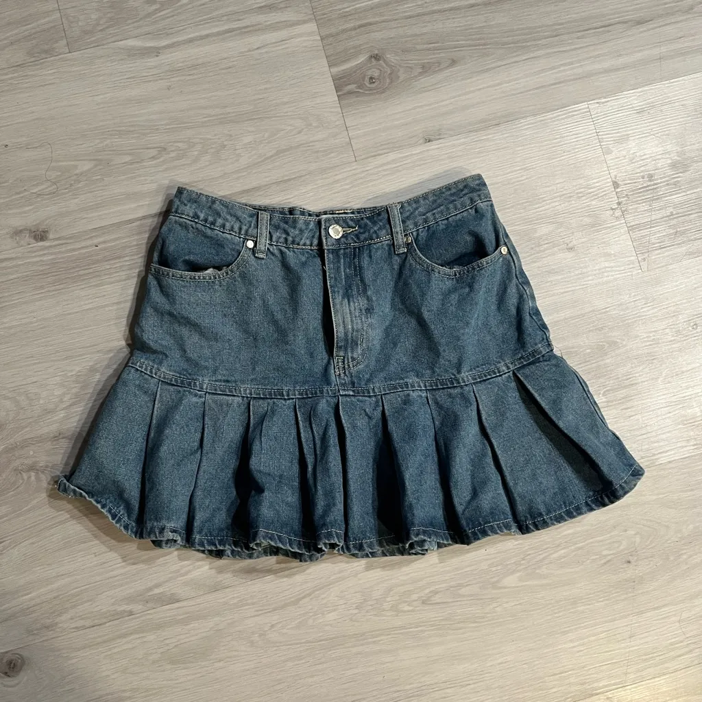 Denim Pleated‎ Mini Skirt Blue Size undefined - Image 2