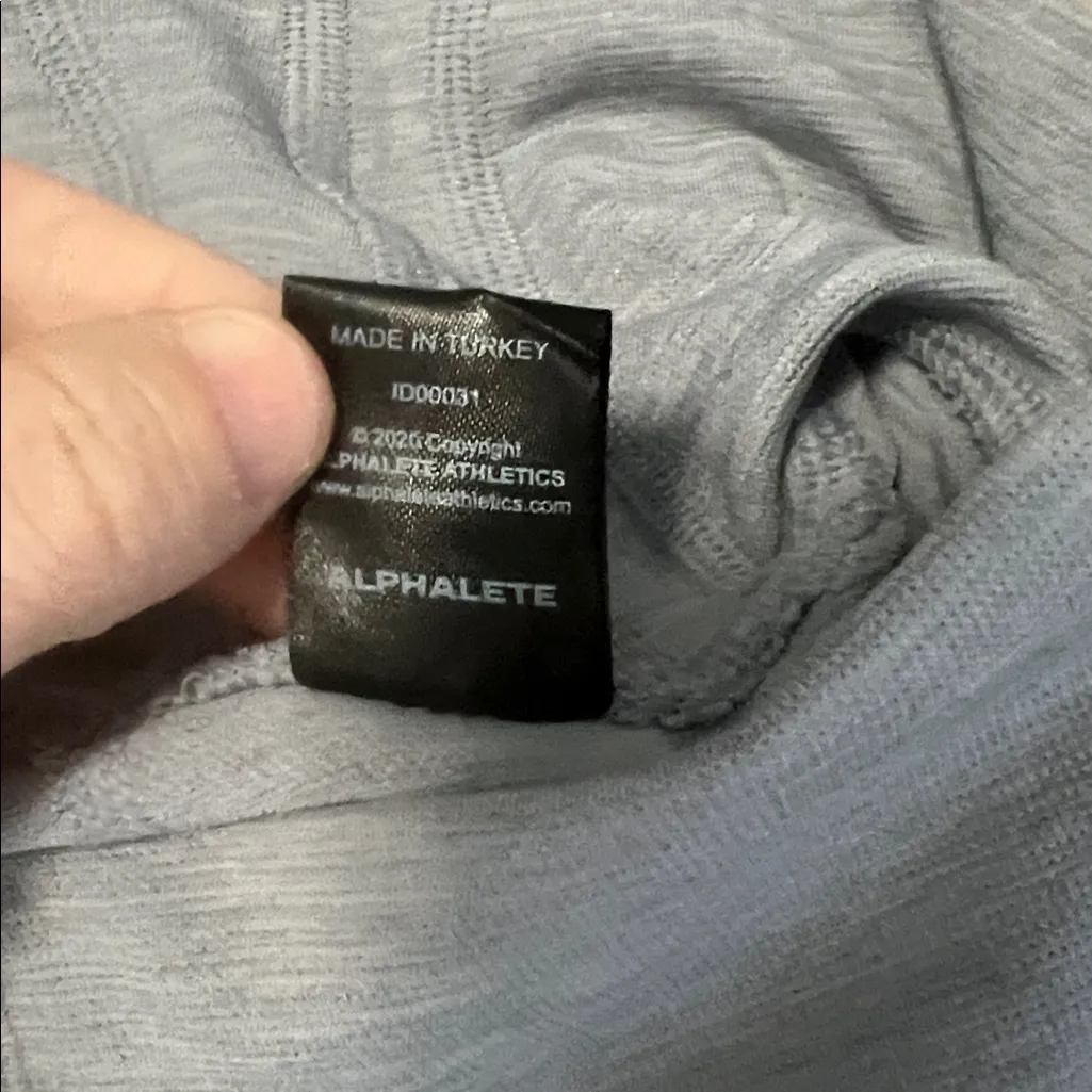 Alphalete Amplify Short Light Gray Size Small - Image 5