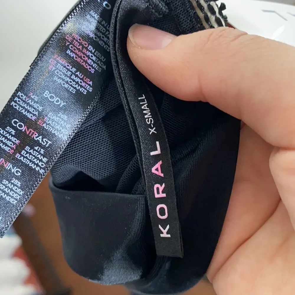 Koral Liana Energy sports bra size XS - Image 8