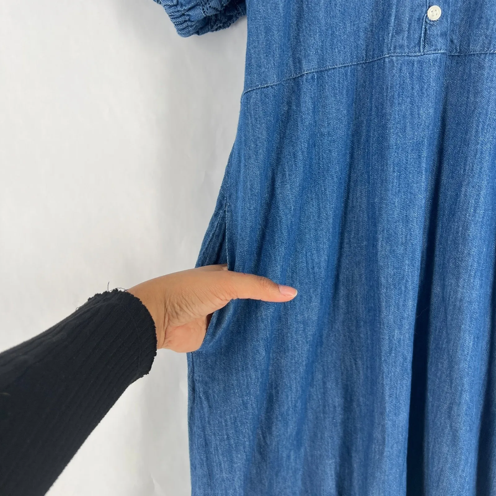 Old Navy Maxi Dress Womens XS Blue Denim Cotton Split Neck Short Puff Sleeve - Image 6