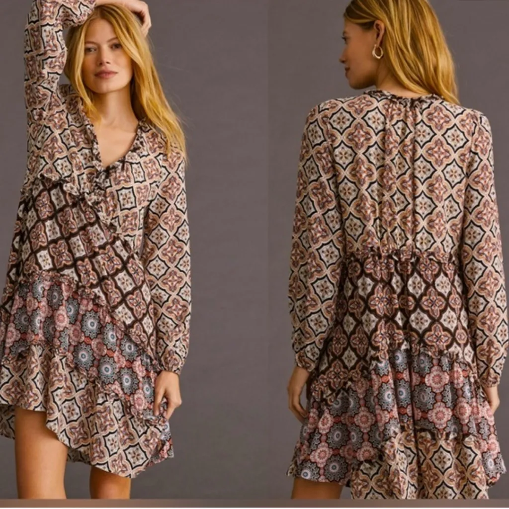 Anthropologie Tiered V-Neck Mini Dress Bohemian Patterned Dress Beige Boots SzS - Image 2