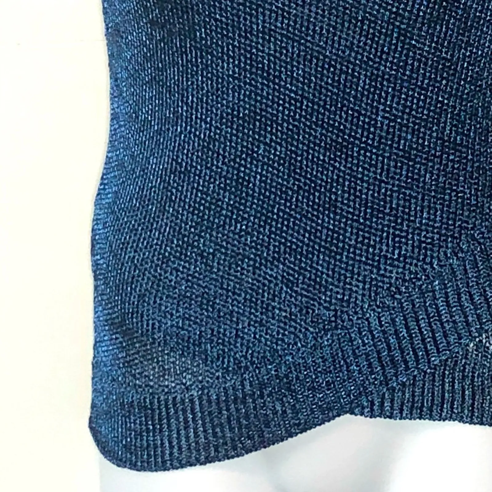 Bar III Electric Blue Metallic Sleeveless Sweater Tank Envelope Hem NWT Small - Image 7