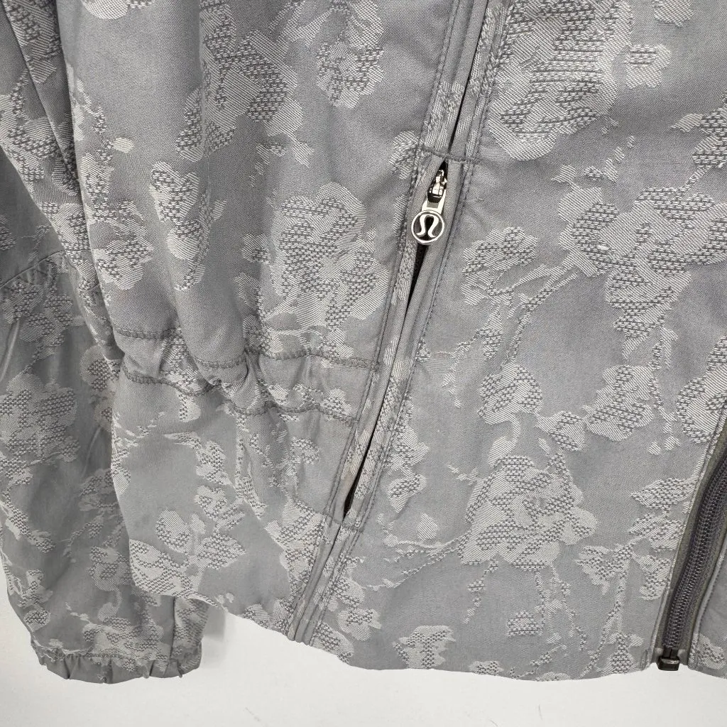 Lululemon Full Zip Lightweight Travel to Track‎ Jacket Womens 4 XS Purple Gray - Image 4