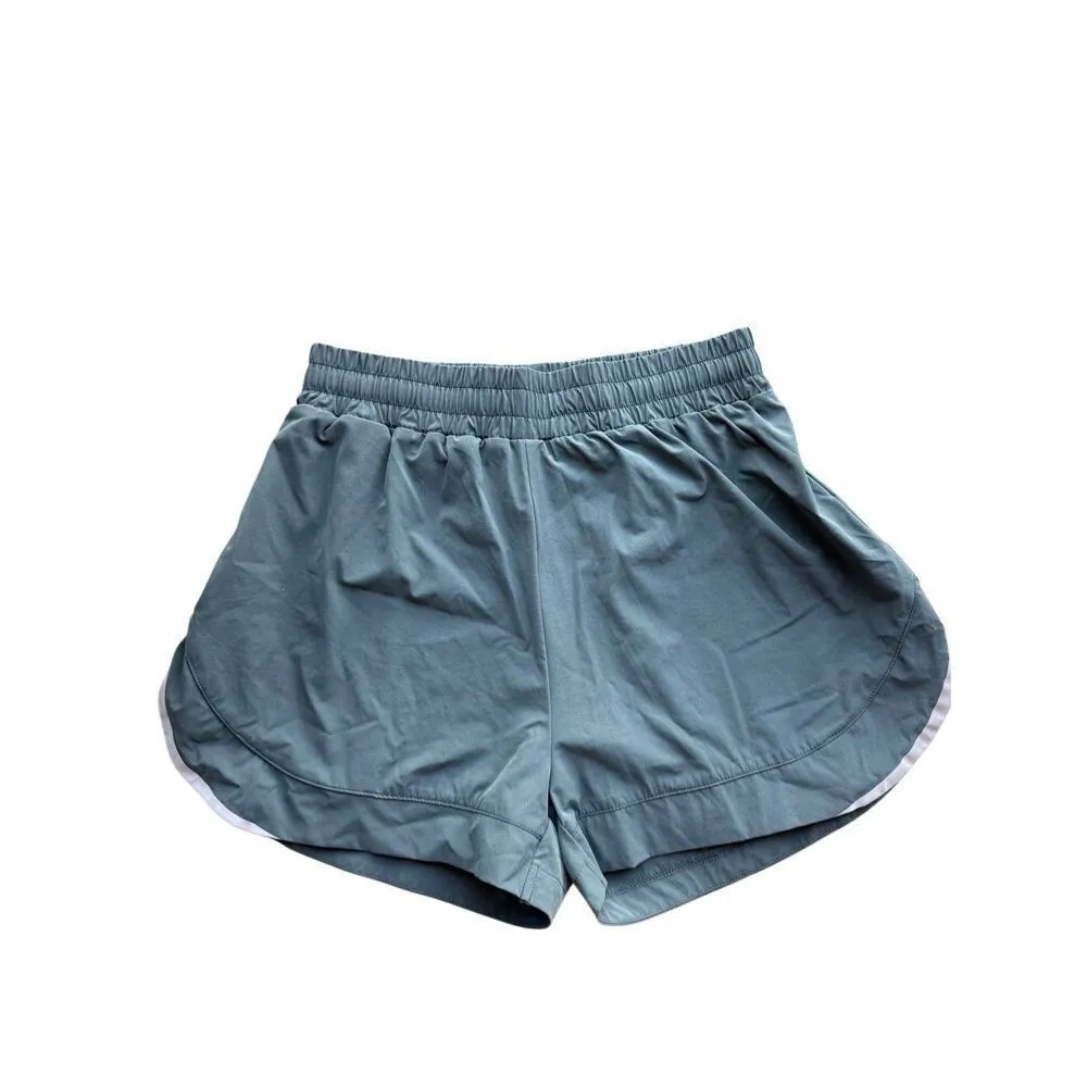 Alphalete Stride Shorts 3" In Halo Gray/Bluish Size S - Image 3