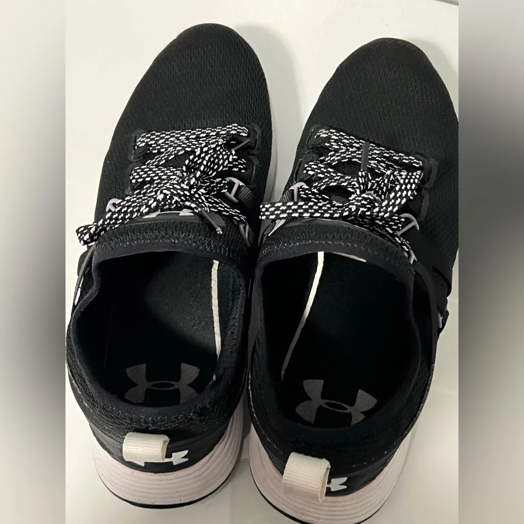 Under Armour Black and White Athletic Shoes - Image 5