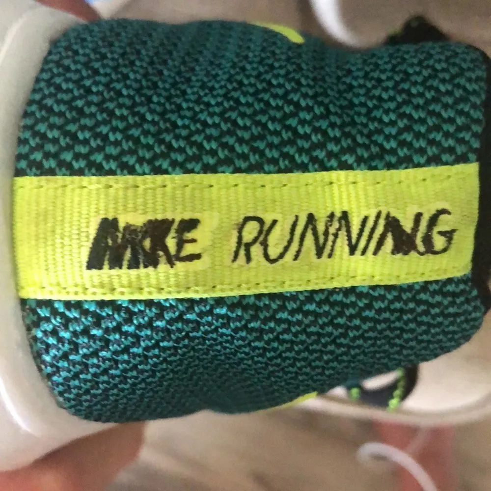 Ladies  shorts size Small & Nike flex experience tennis shoes size 8 - Image 8