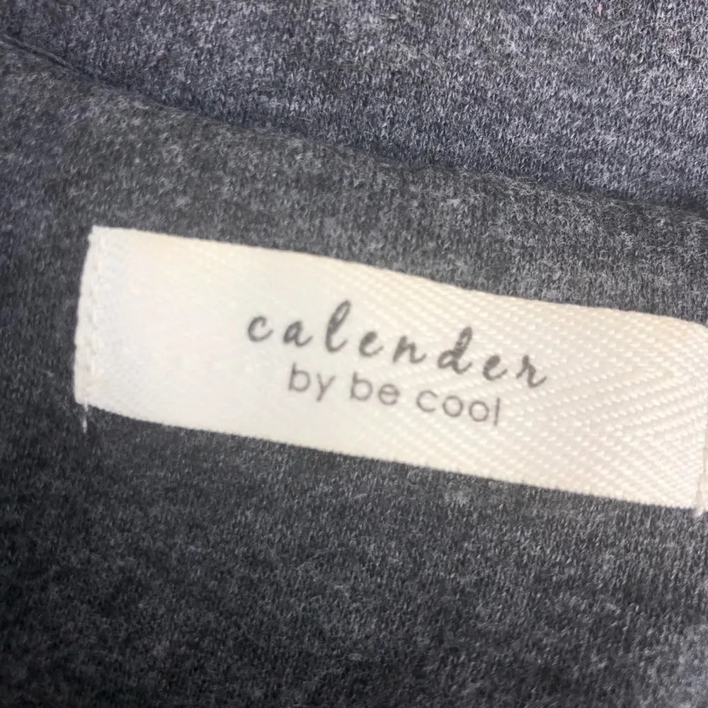 Be cool Soft Peacoat jacket By Calendar Size Medium - Image 9