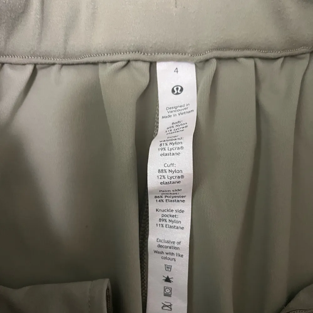 Lululemon Athletica Green Jogger with Elastic Waistband - Image 3
