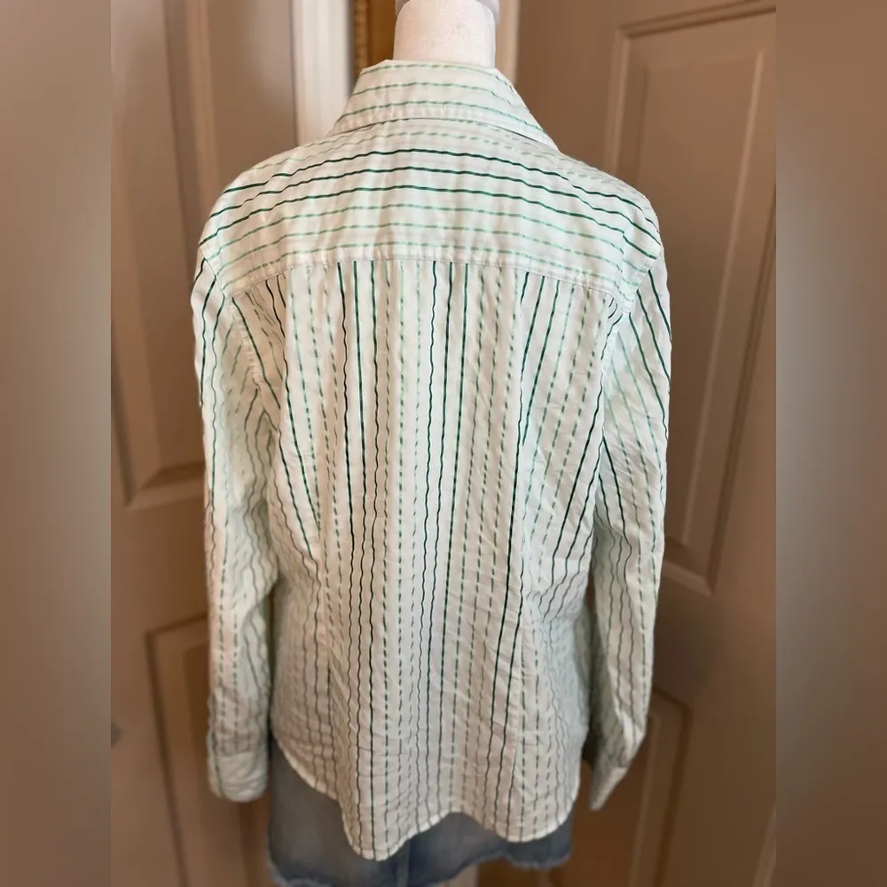 Izod white/green striped button down long sleeve women’s poly blend top. Size L. - Image 4
