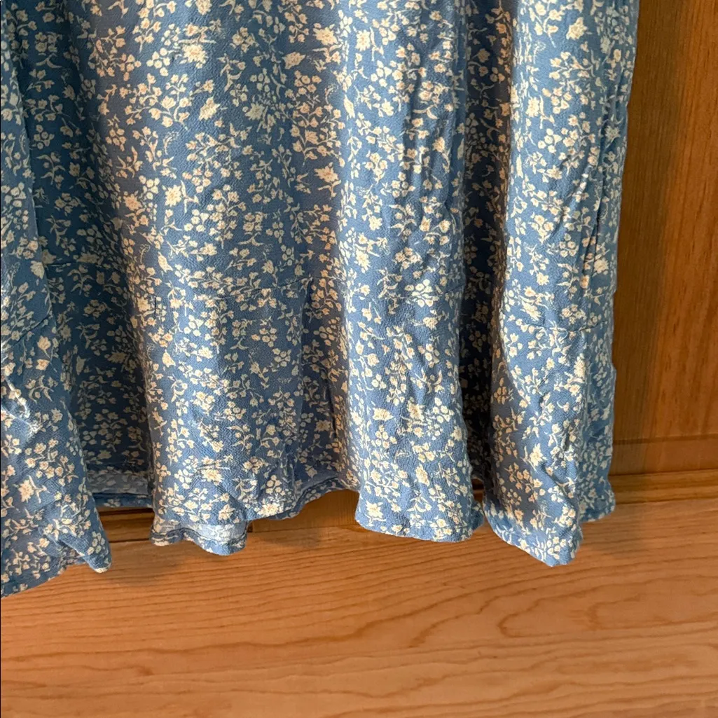 American Eagle Outfitters Size Extra Small XS Women's Teen Floral Blue Sundress - Image 4