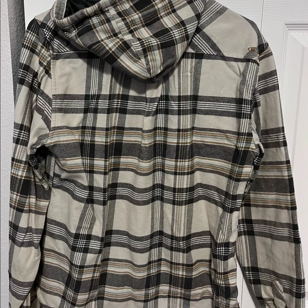 O’Neill plaid button down shirt jacket in small - Image 4