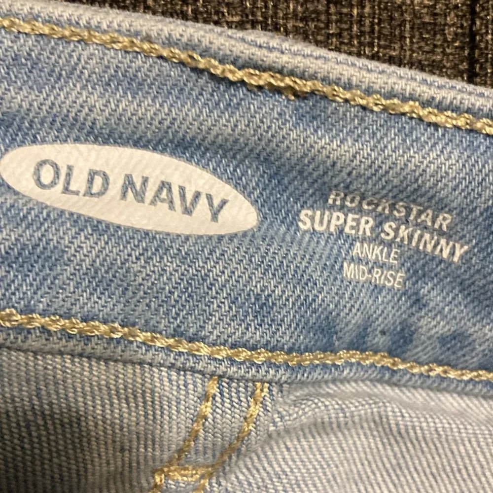 Old Navy Rockstar Super Skinny Ankle Mid-Rise Women’s Size 12 Blue Jeans Pants - Image 11