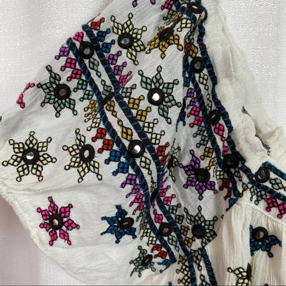 Free People Ivory Aurura Embroidered Peasant Crop Top Sz.XS NWT - Image 10