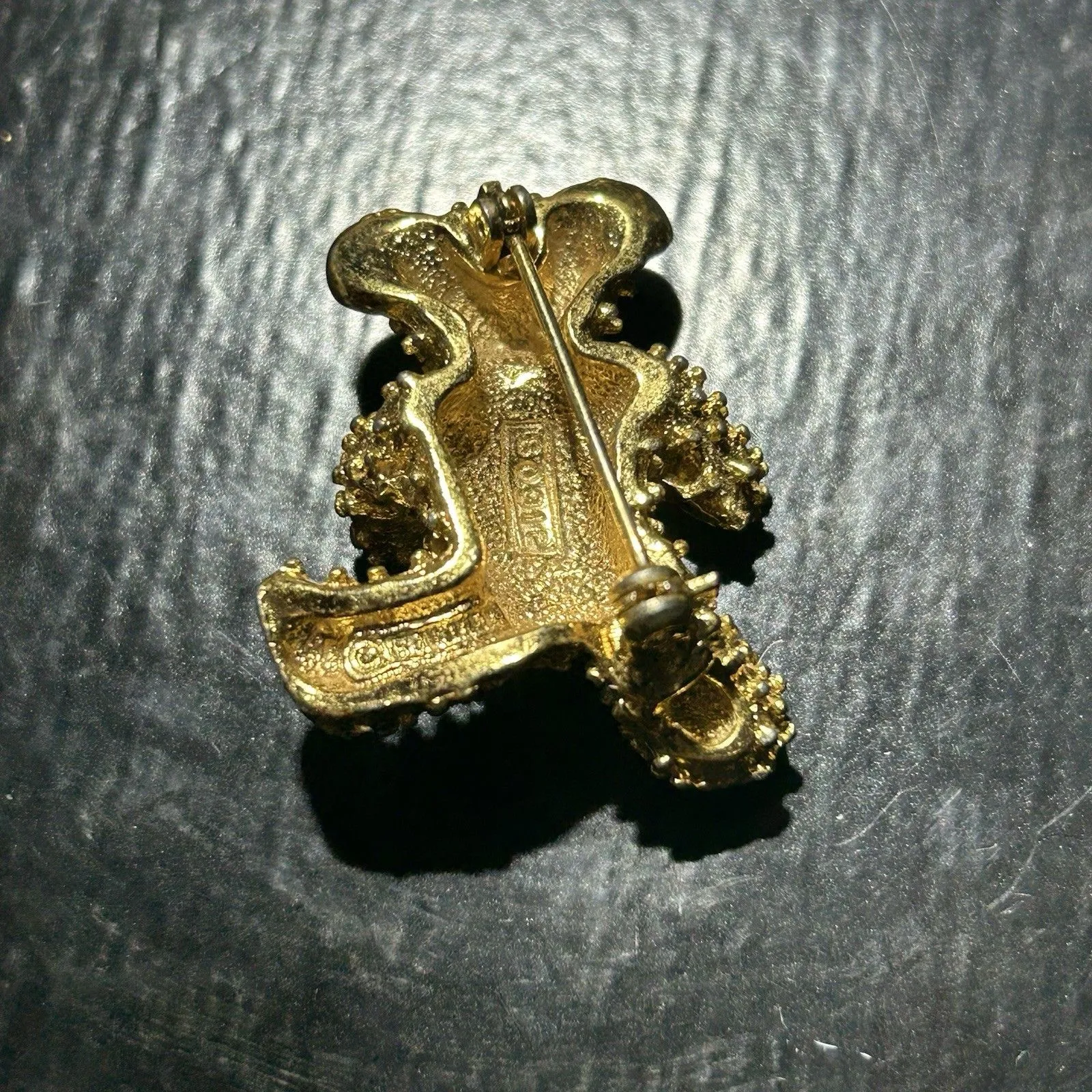 Vintage Marcel Boucher Signed gold tone Beautiful Bear brooch - Image 3