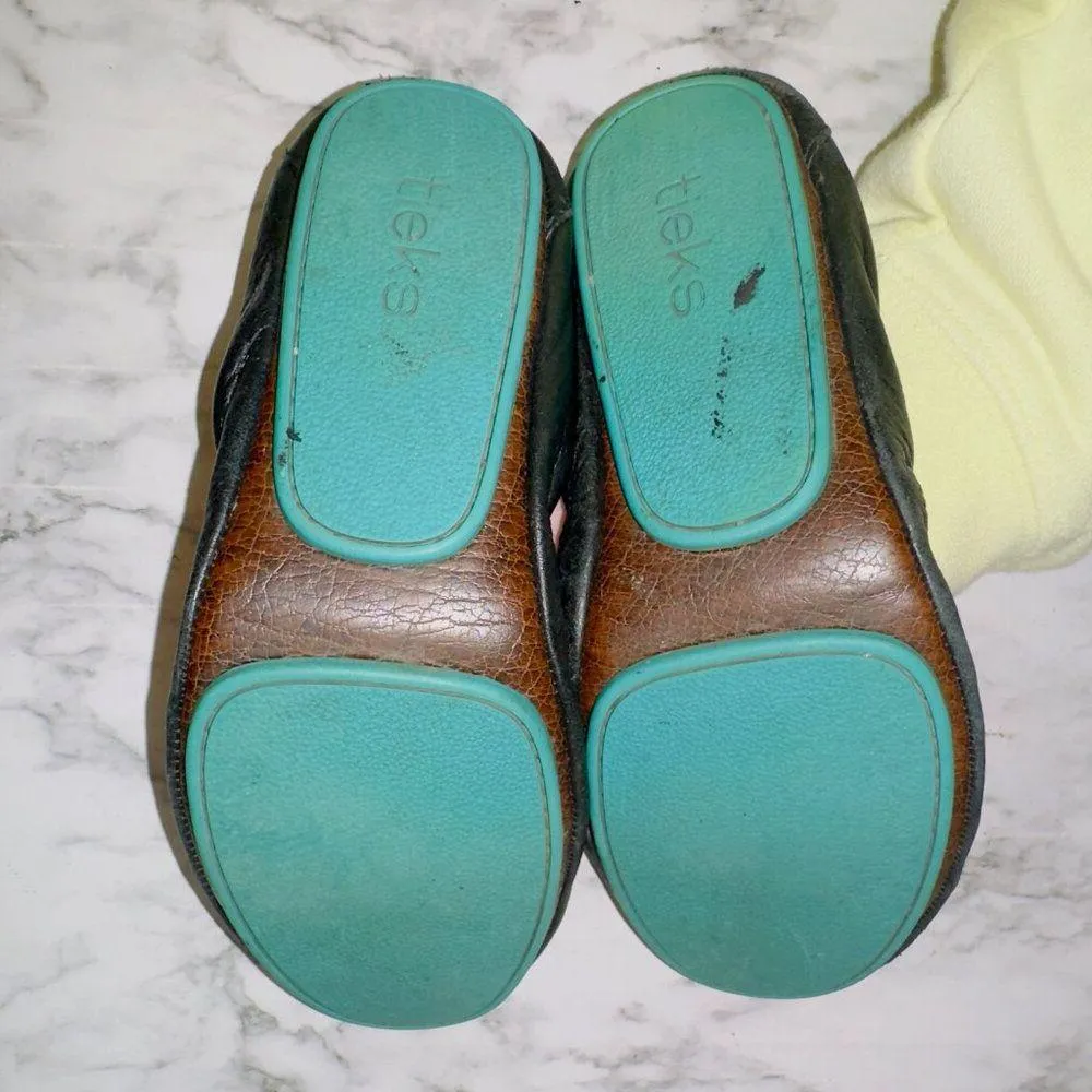 Tieks  Black Leather Slip On Ballet Flats size US 8 - Image 8