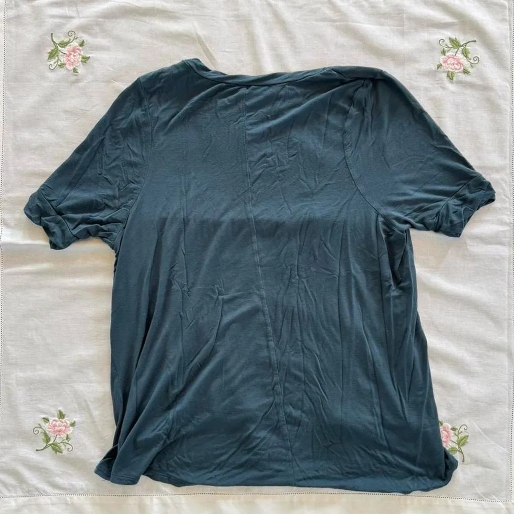 Navy/Teal Graphic T - Image 4