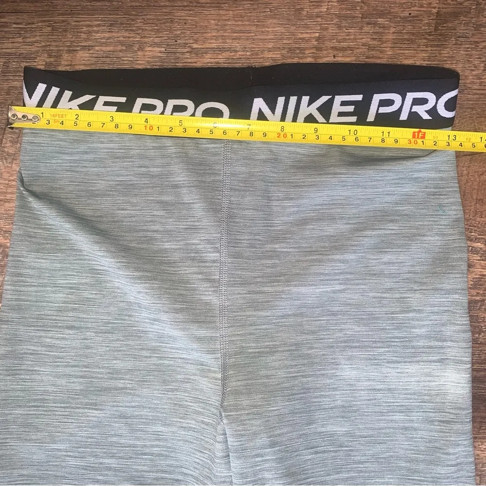 Nike PRO Leggings Women’s Size Medium Grey/Black - Image 6