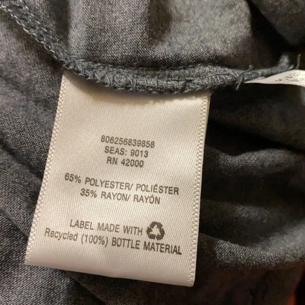 Gray graphic heart print tee holiday rt. 66 - Image 4