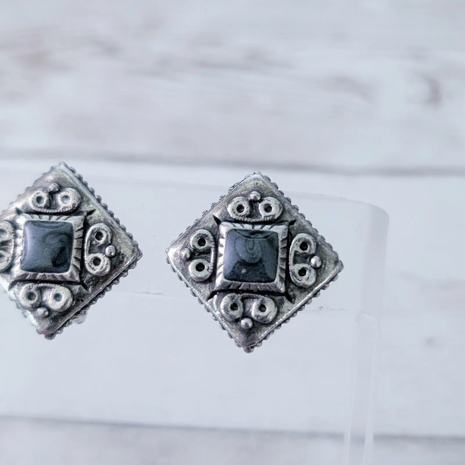 Vintage Clip On Earrings Dark Silver Tone & Dusky Dark Blue - Image 5