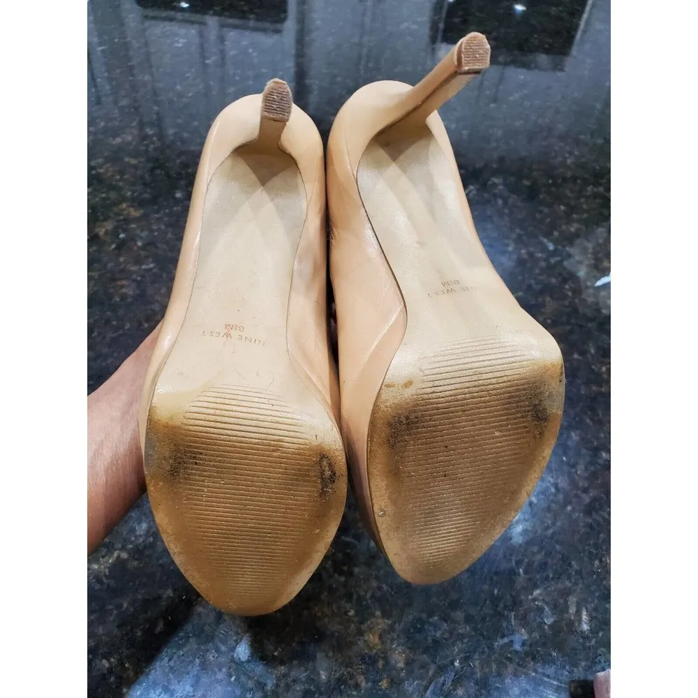 Nine West Nude Women's Patent Leather Closed Toe High Heeled Shoes Size 8.5 M - Image 9