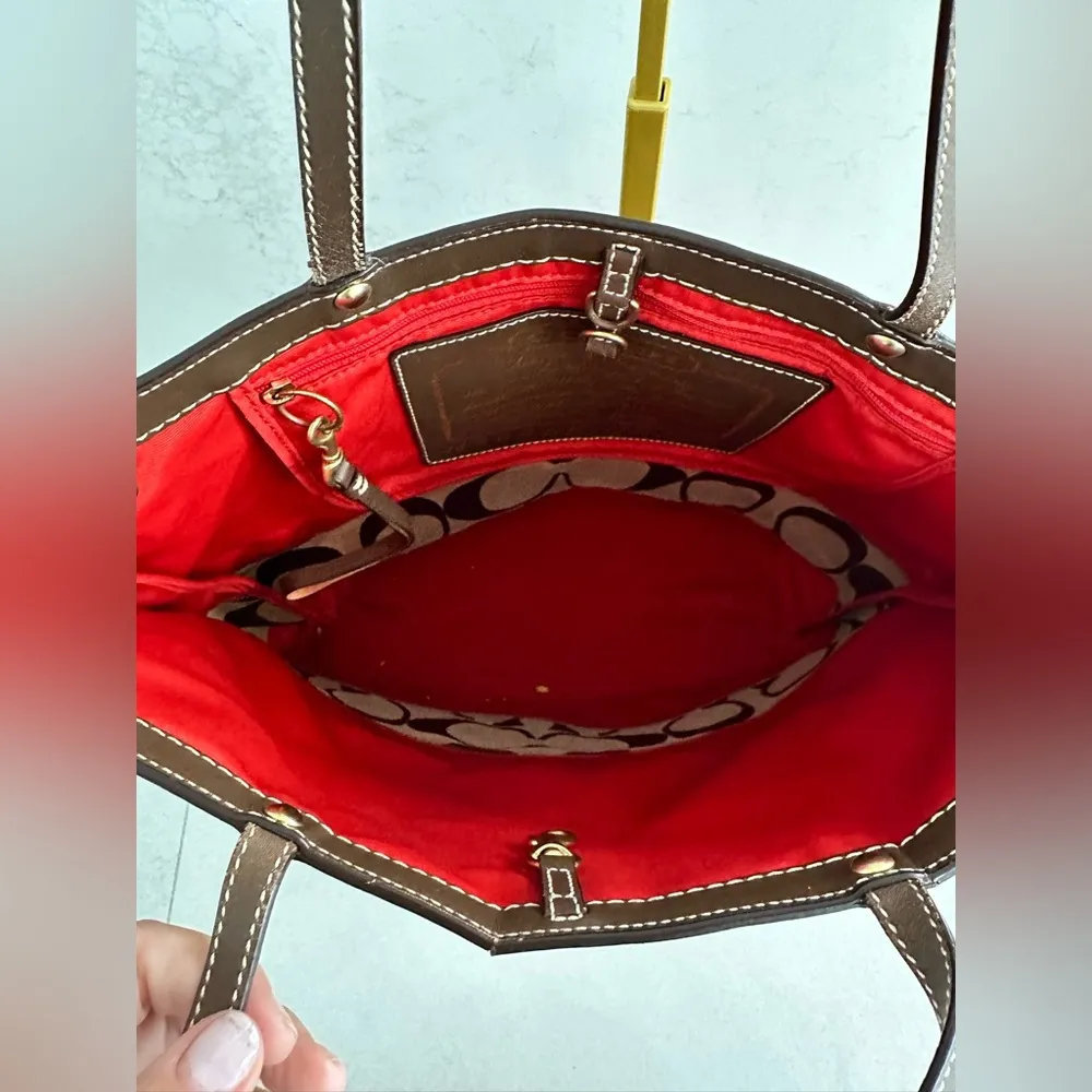 The Coach City Tote Signature Canvas in Brown and Red - Image 3