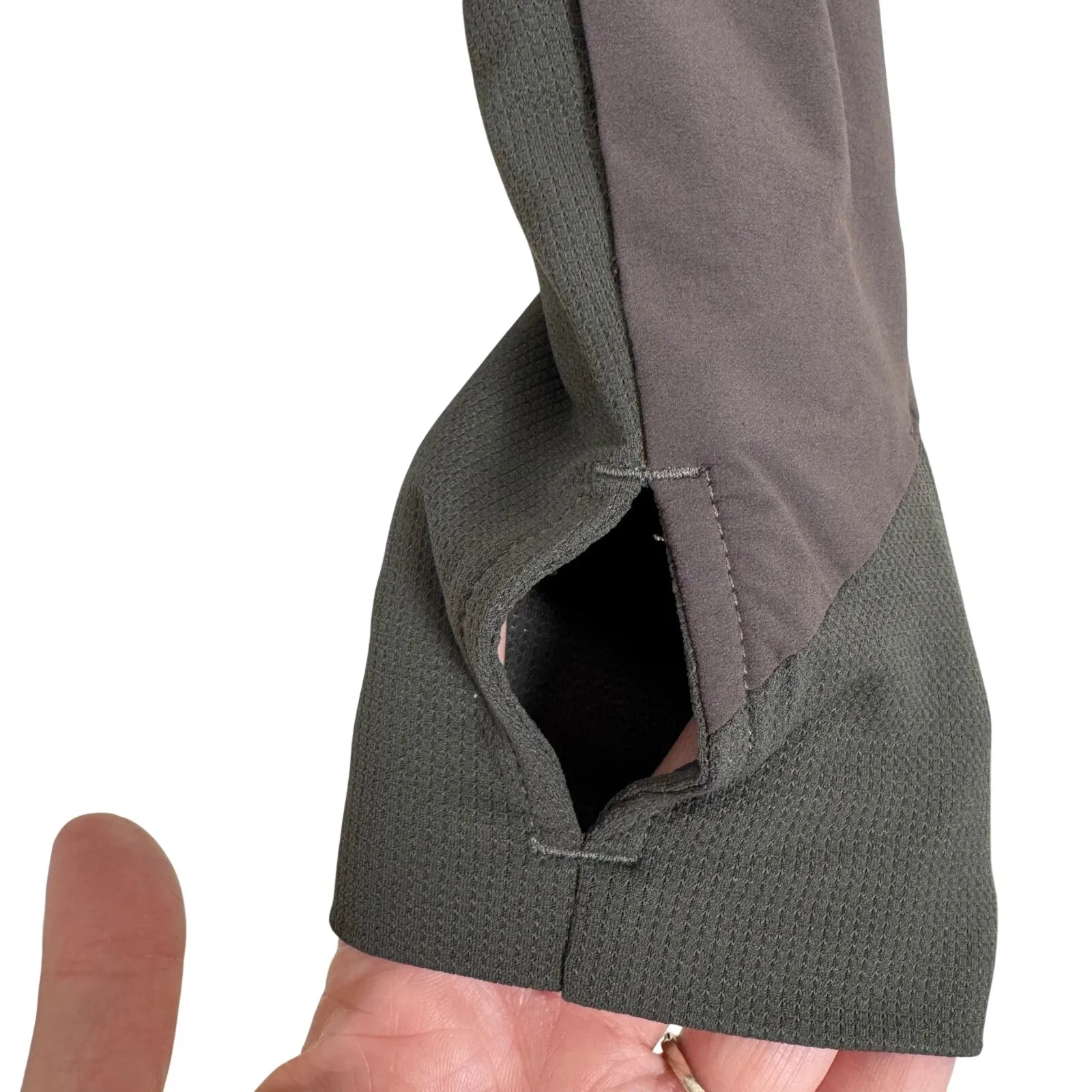 ON Running Women's 'Trail Breaker' Pullover 1/4 Zip Activewear Gorpcore Track M Purple Size M - Image 6