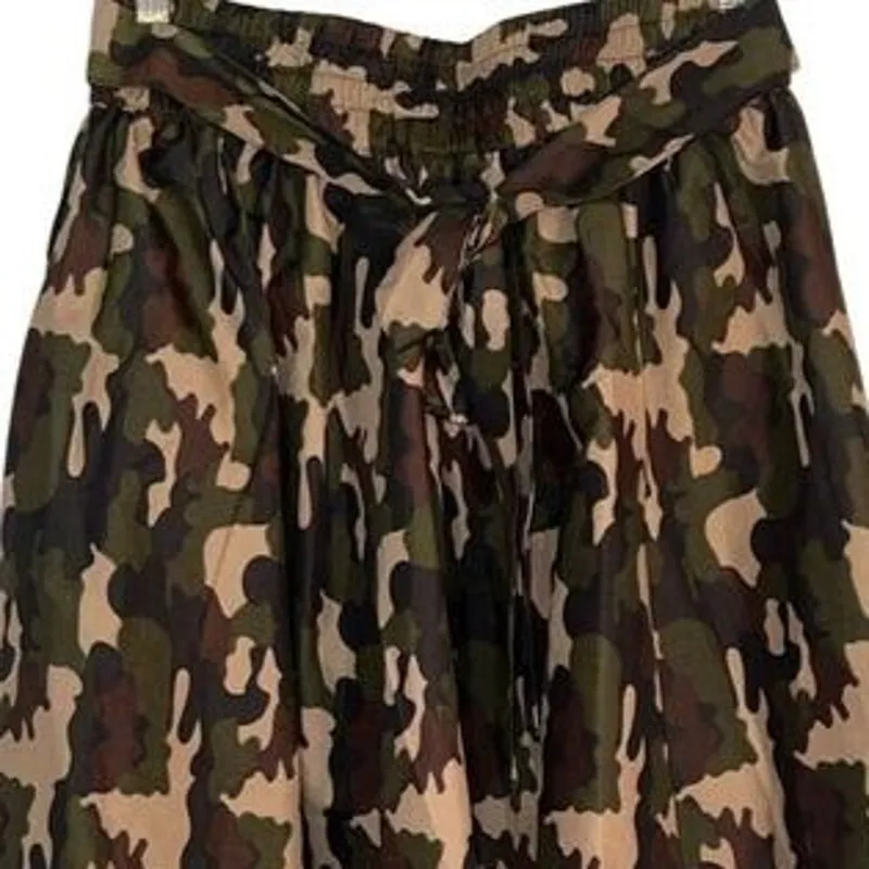 EXPRESS  Womens Size Medium Camouflage Stretch Flared Full Skirt Pockets Pull On - Image 6
