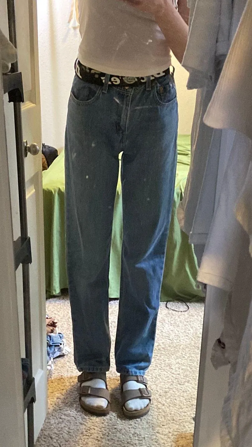 Levi’s Low Pro Straight Jeans - Image 4