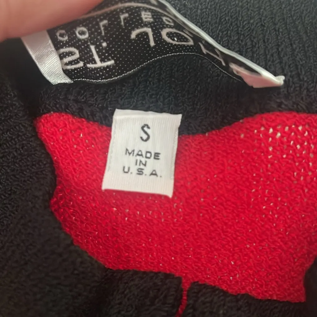 St. John Evening Collection Red Black Zip Gold Tiger Lion Detail Jacket - Image 3