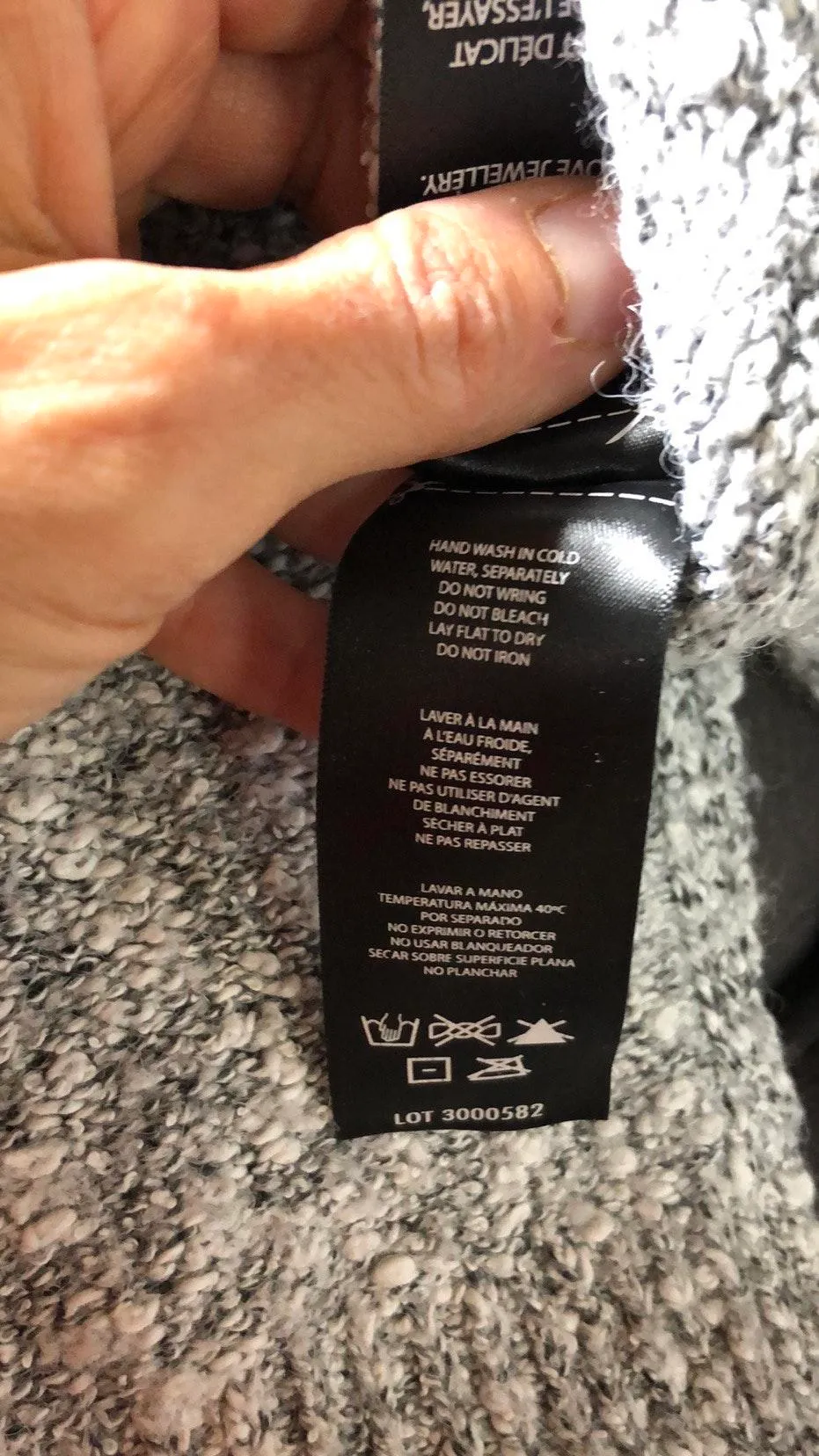 DAVID BITTON White & Black Knit Sweater L - Image 8