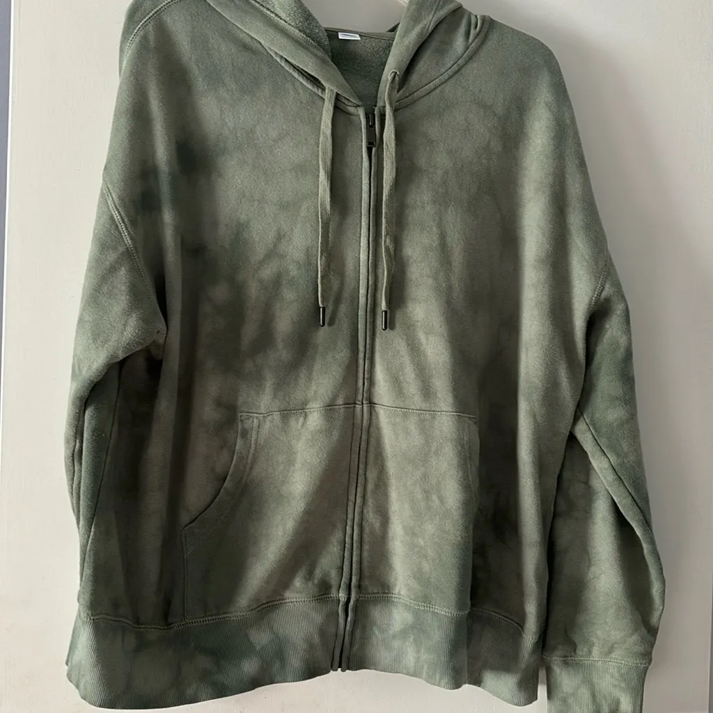 Old navy green tie dye zip up hoodie - Image 2