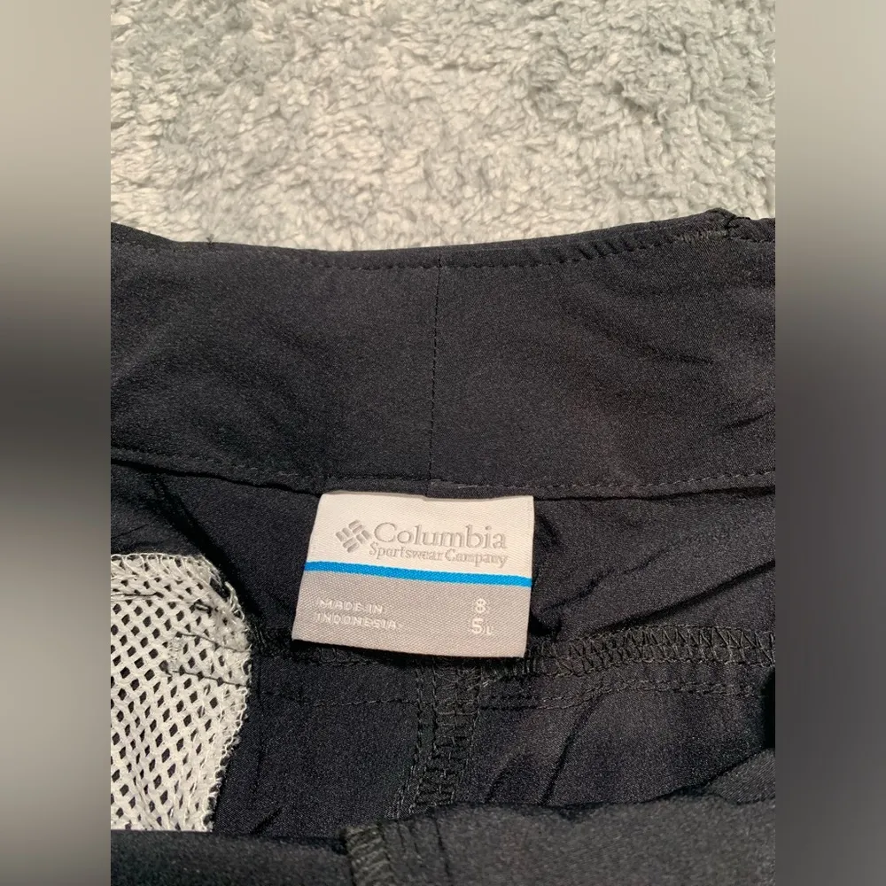 Columbia NWT  PFG black shorts 8 - Image 4