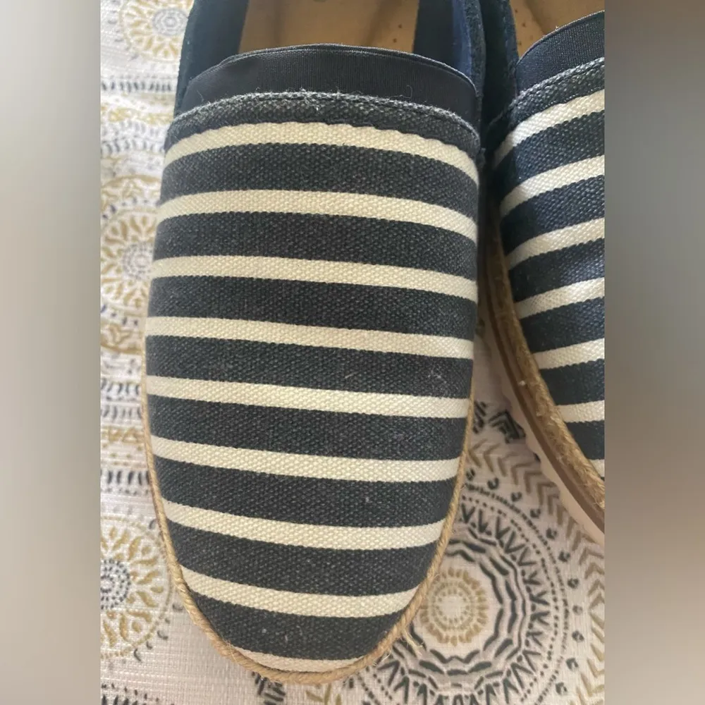 Clarks Collection Serena Paige Slip On Espadrille Suede Nautical Shoes Sz 9 - Image 13