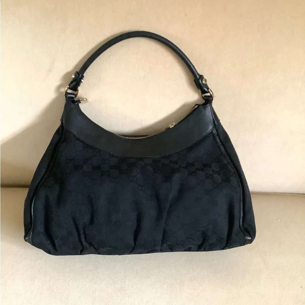 Authentic GUCCI DRESS  bag 🌹🌹🌹 - Image 4