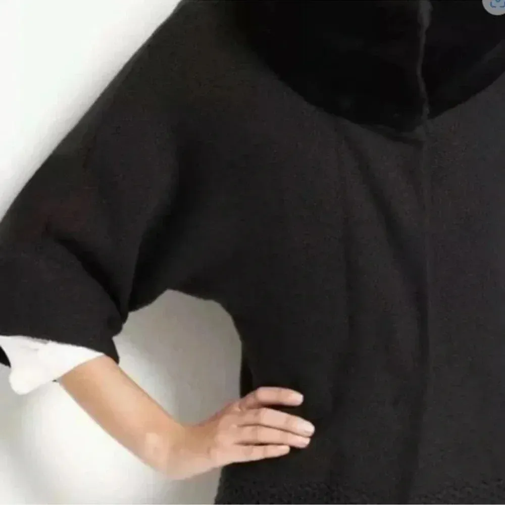 Ann Taylor | Black 3/4 Length Sleeve Merino Wool Cardigan Faux Fur Collar XS EUC - Image 2