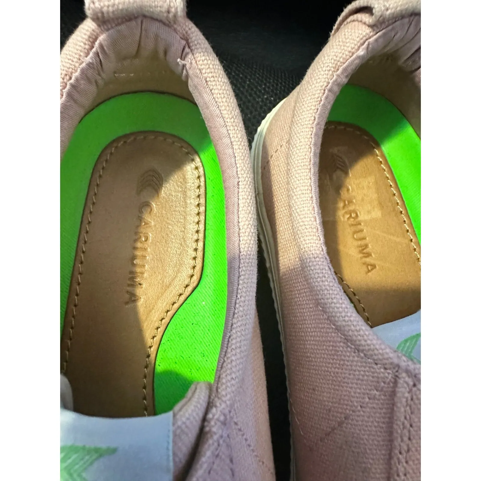 Cariuma light pink women's‎ sneakers 6.5 - Image 5