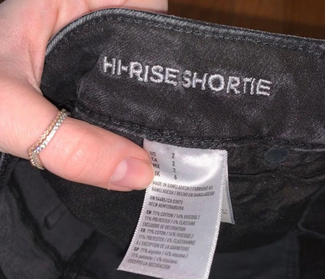 American Eagle High Rise Shortie Black Shorts Size 2 - Image 3