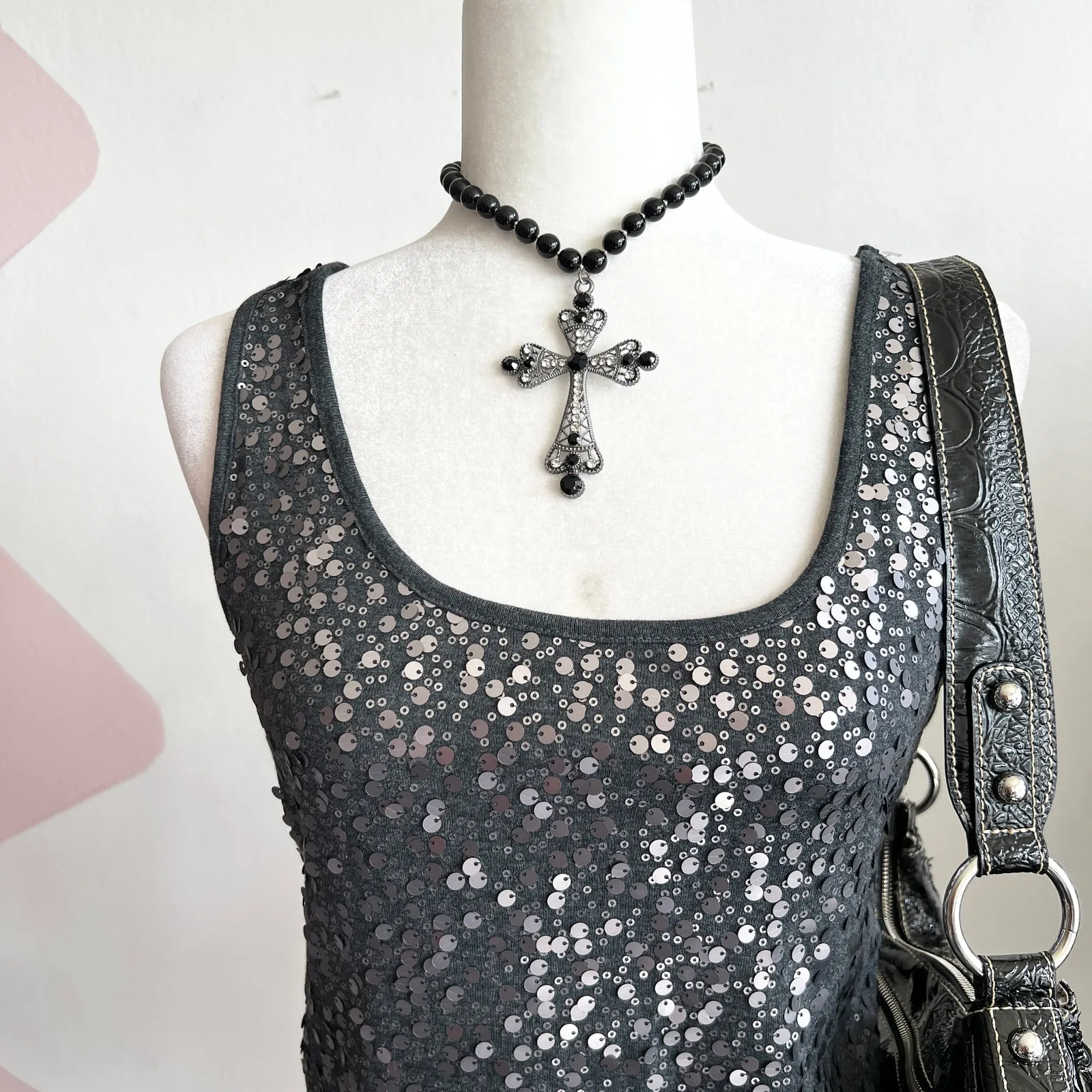 Old Navy Sequin Tank Top Y2K Sparkly Festival Party Retro Clubwear Large‎ - Image 2